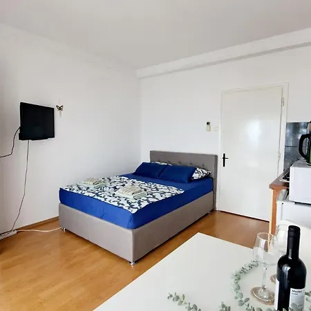 E&g * דראמליי